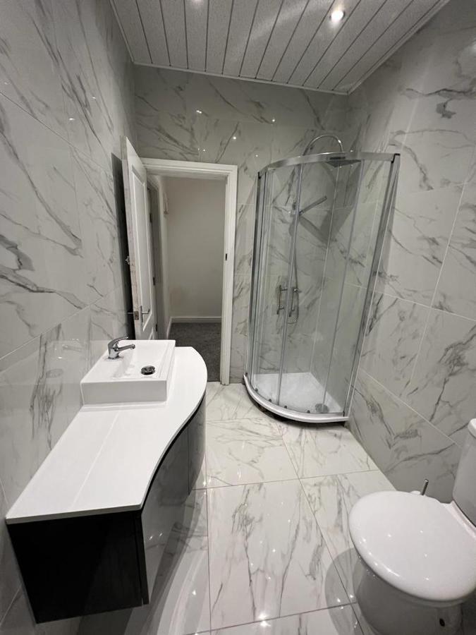 The Pleasant House Appartamento Manchester Esterno foto