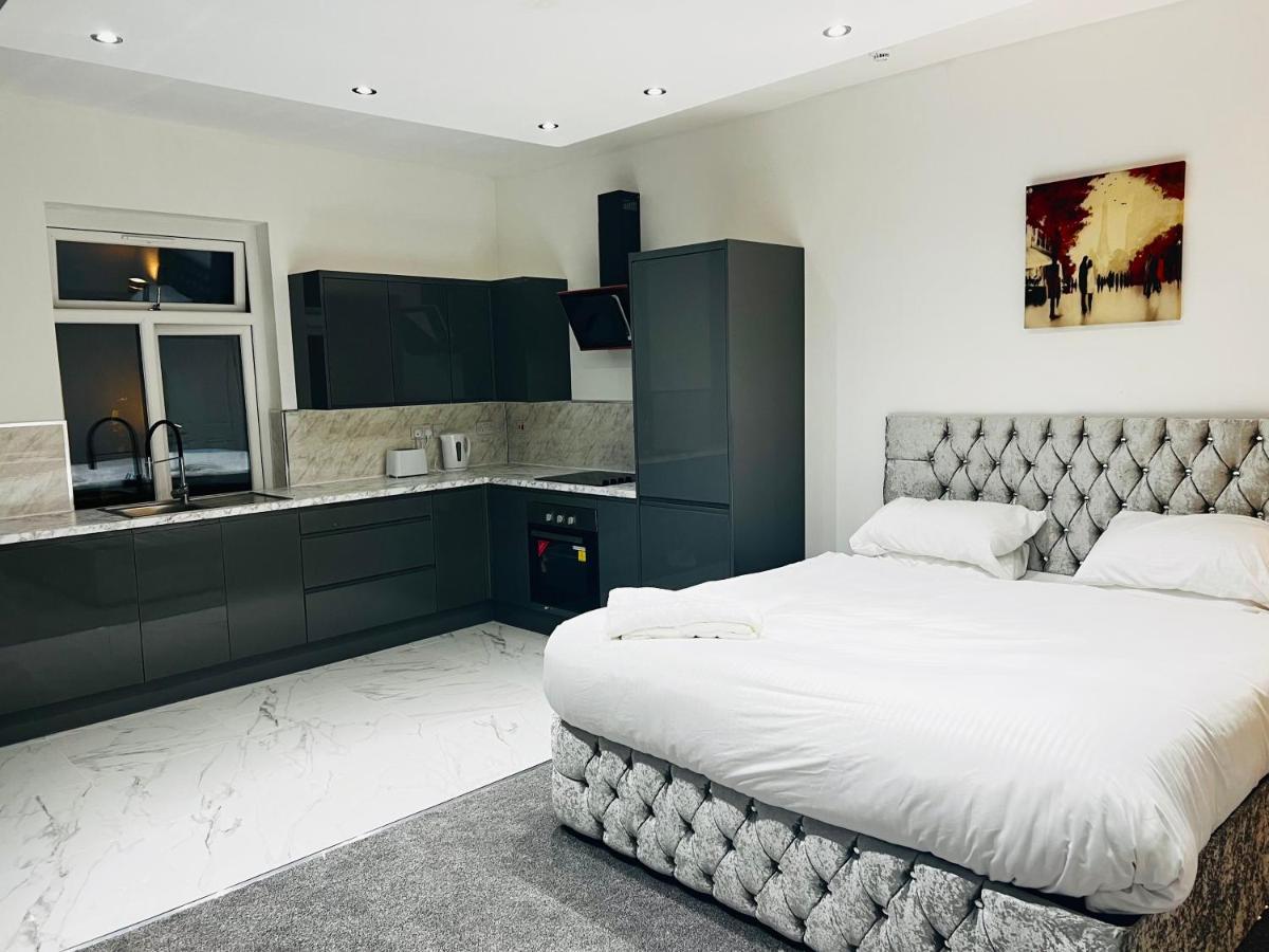 The Pleasant House Appartamento Manchester Esterno foto