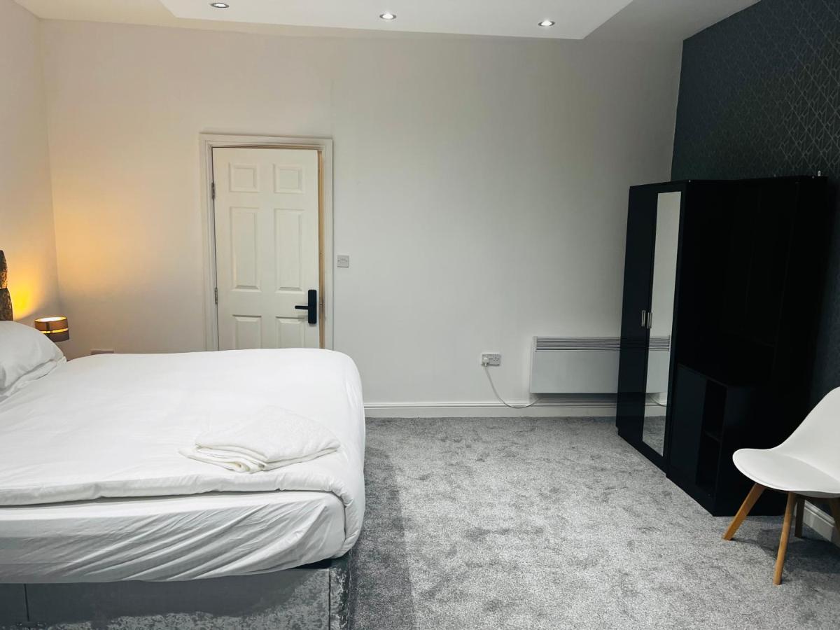 The Pleasant House Appartamento Manchester Esterno foto